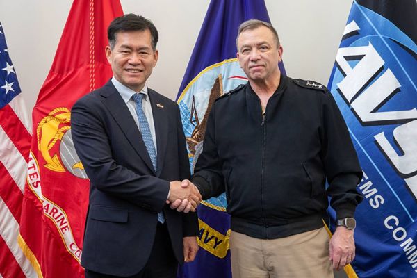 Seoul và Washington thảo luận mở rộng hợp tác MRO sang máy bay và ô tô điện